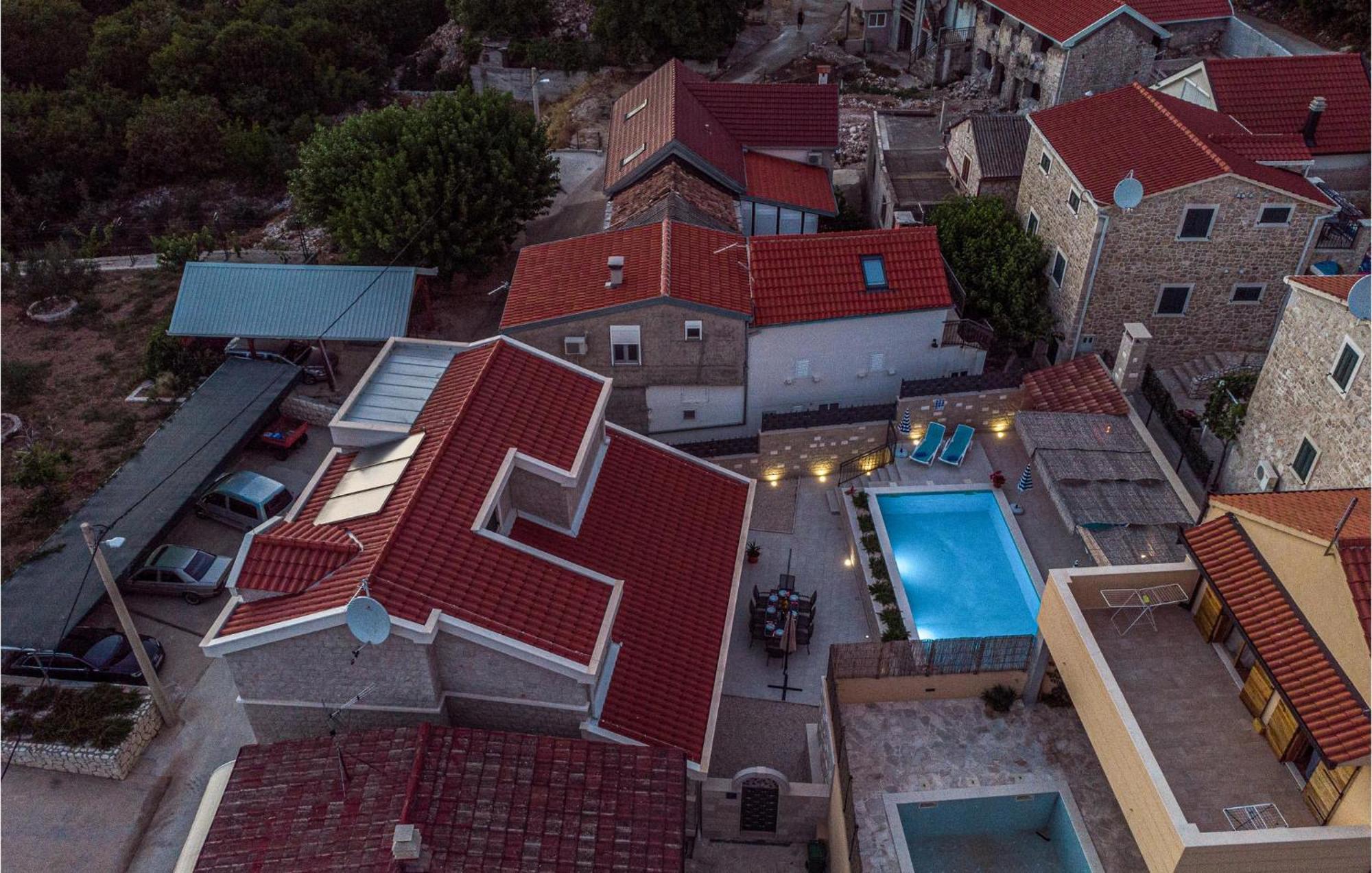Lovely Home In Klek With House A Panoramic View Exterior foto