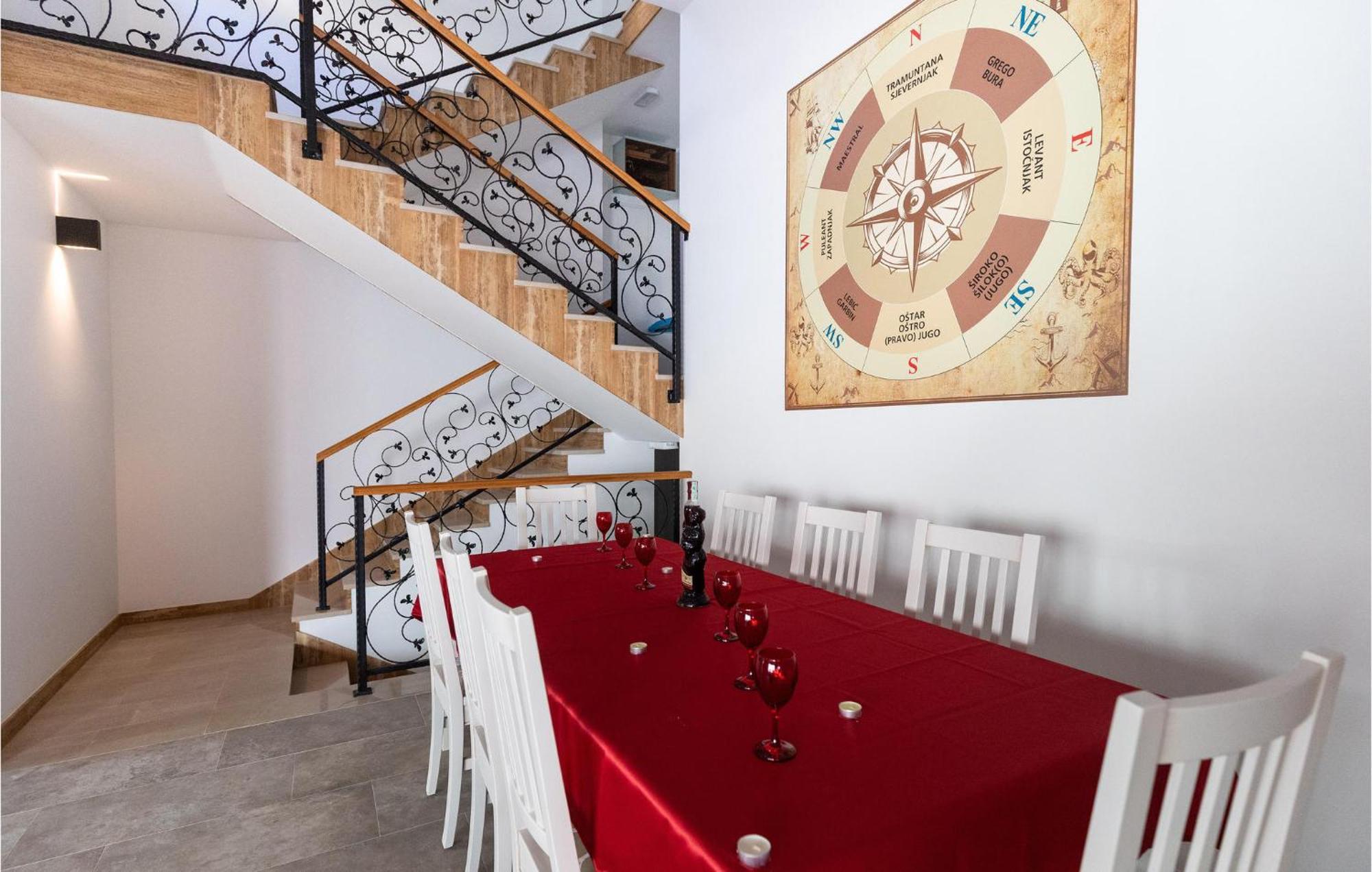 Lovely Home In Klek With House A Panoramic View Exterior foto
